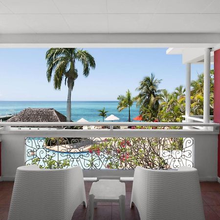 Grand Decameron Cornwall Beach, A Trademark All-Inclusive Resort Montego Bay Exterior photo