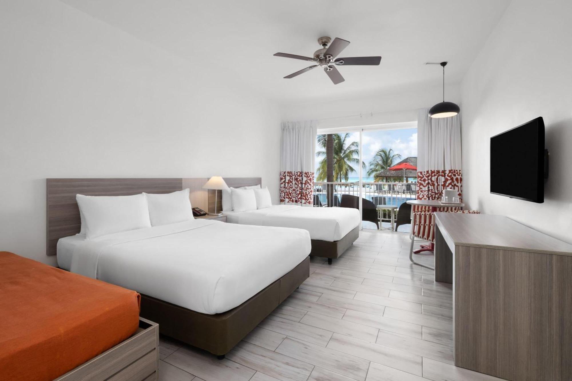 Grand Decameron Cornwall Beach, A Trademark All-Inclusive Resort Montego Bay Exterior photo