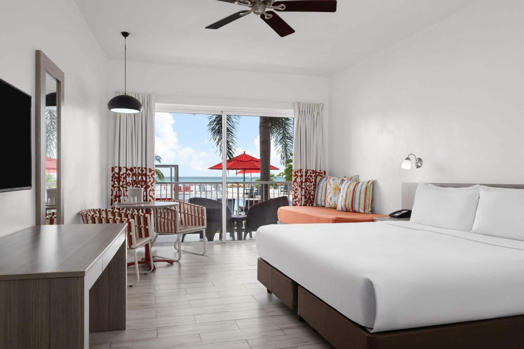 Grand Decameron Cornwall Beach, A Trademark All-Inclusive Resort Montego Bay Exterior photo